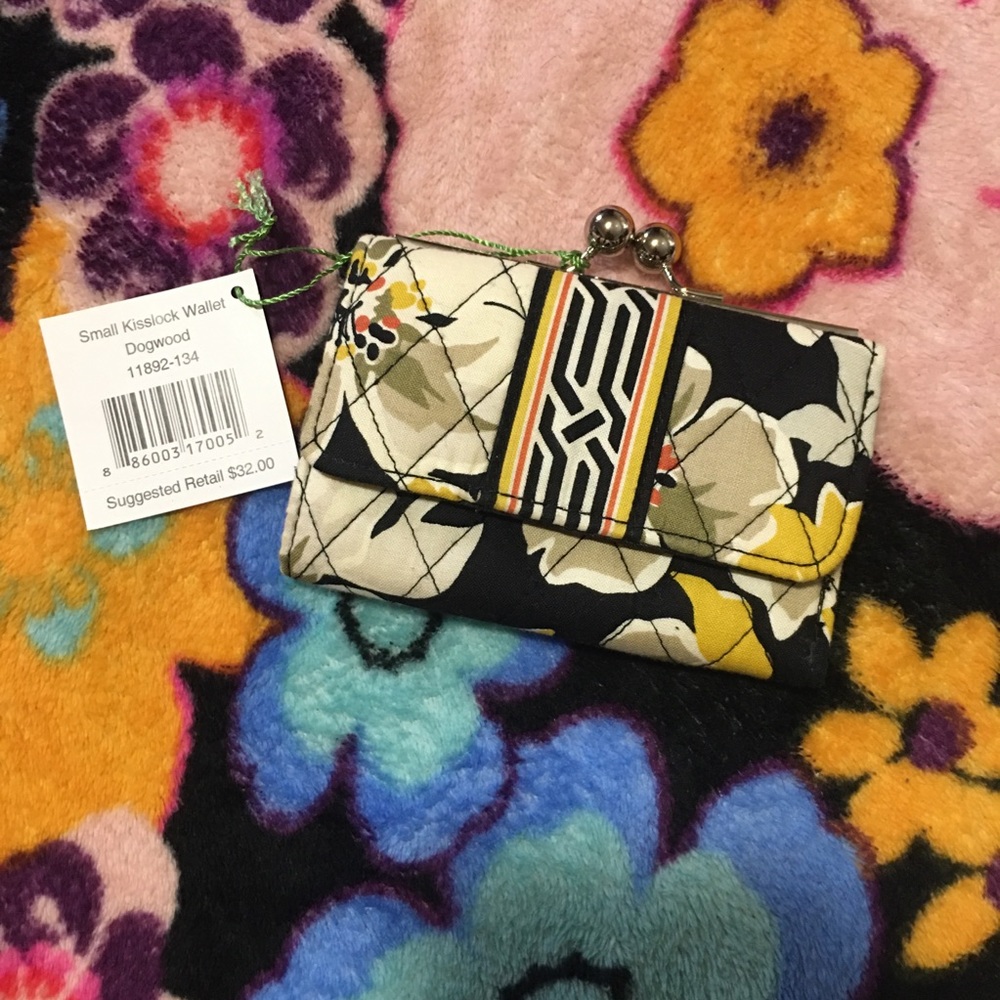 VERA BRADLEY DOGWOOD SMALL KISSLOCK WALLET